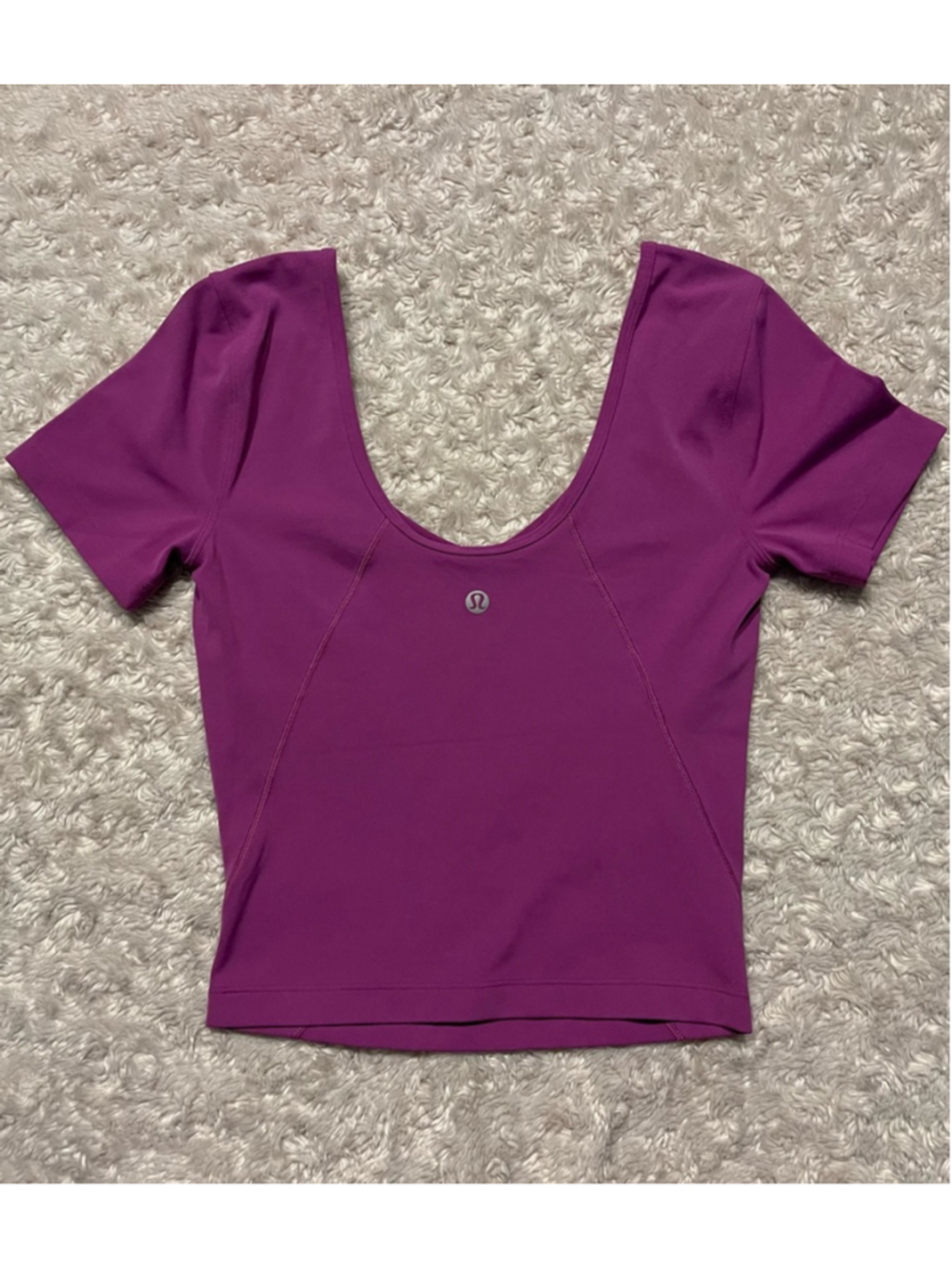 Lululemon Women’s Align T-Shirt, EUC, Vivid Plum, Size unknown